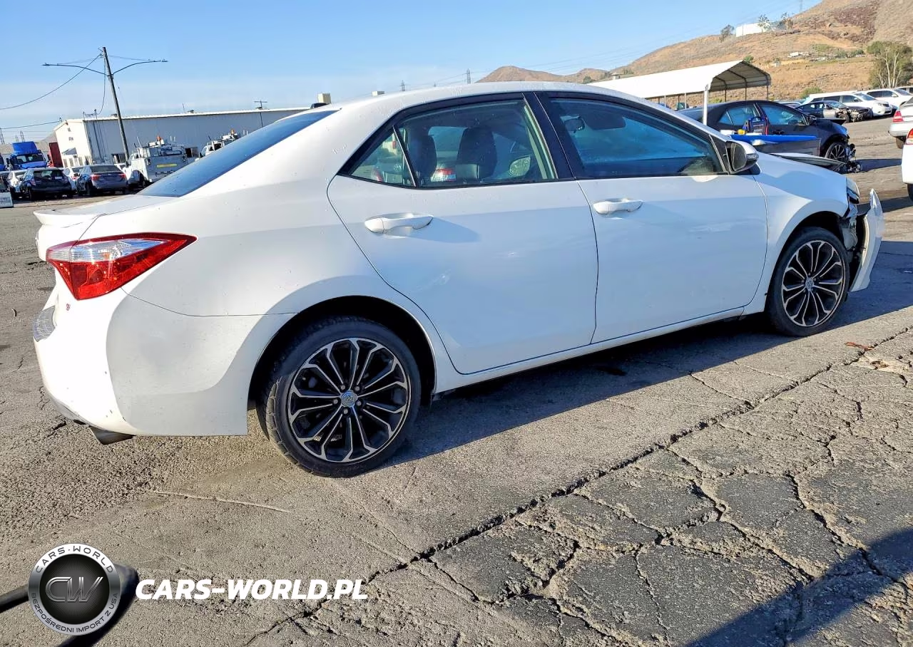 2014 Toyota Corolla S Plus VIN:5YFBURHEXEP070832 - 3