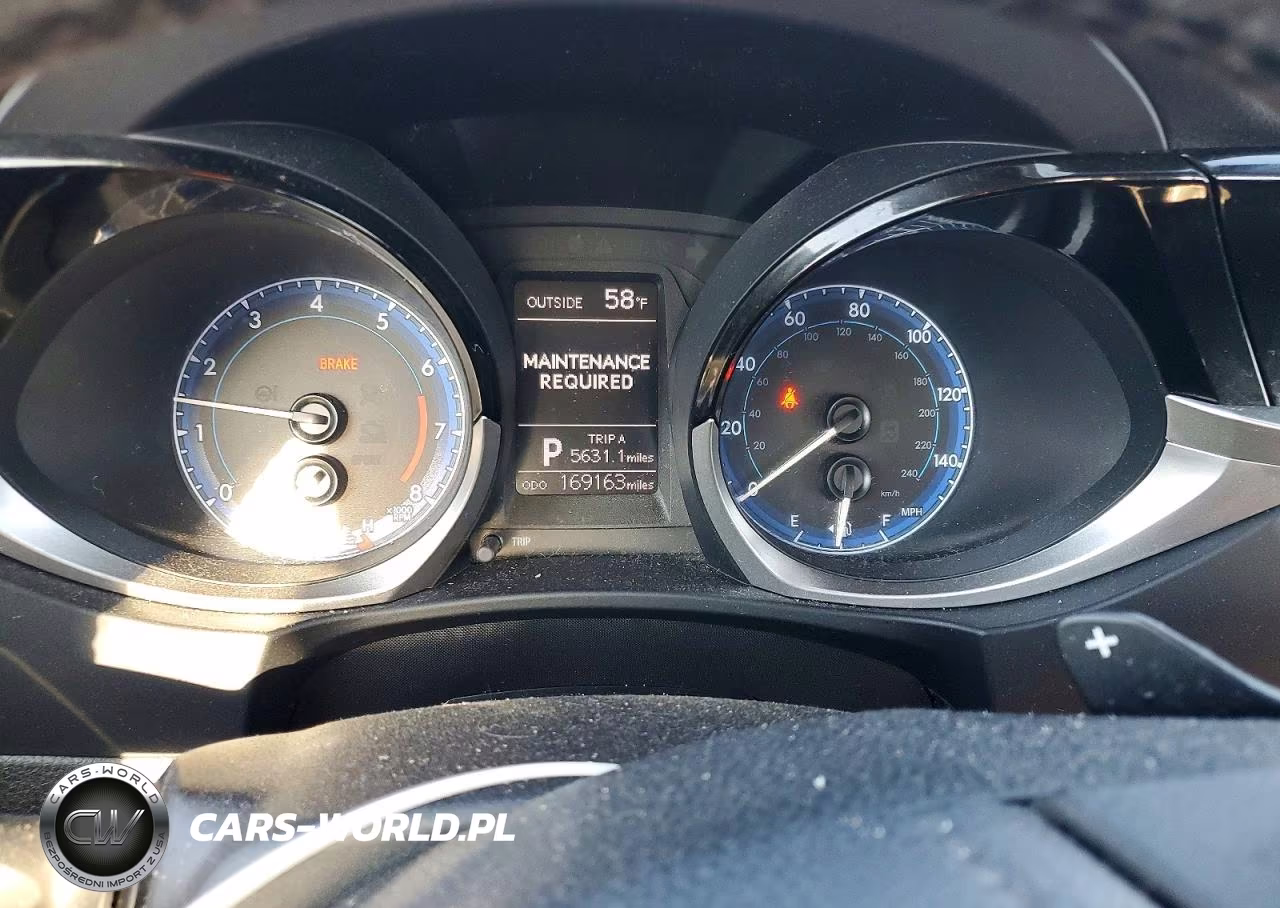 2014 Toyota Corolla S Plus VIN:5YFBURHEXEP070832 - 9