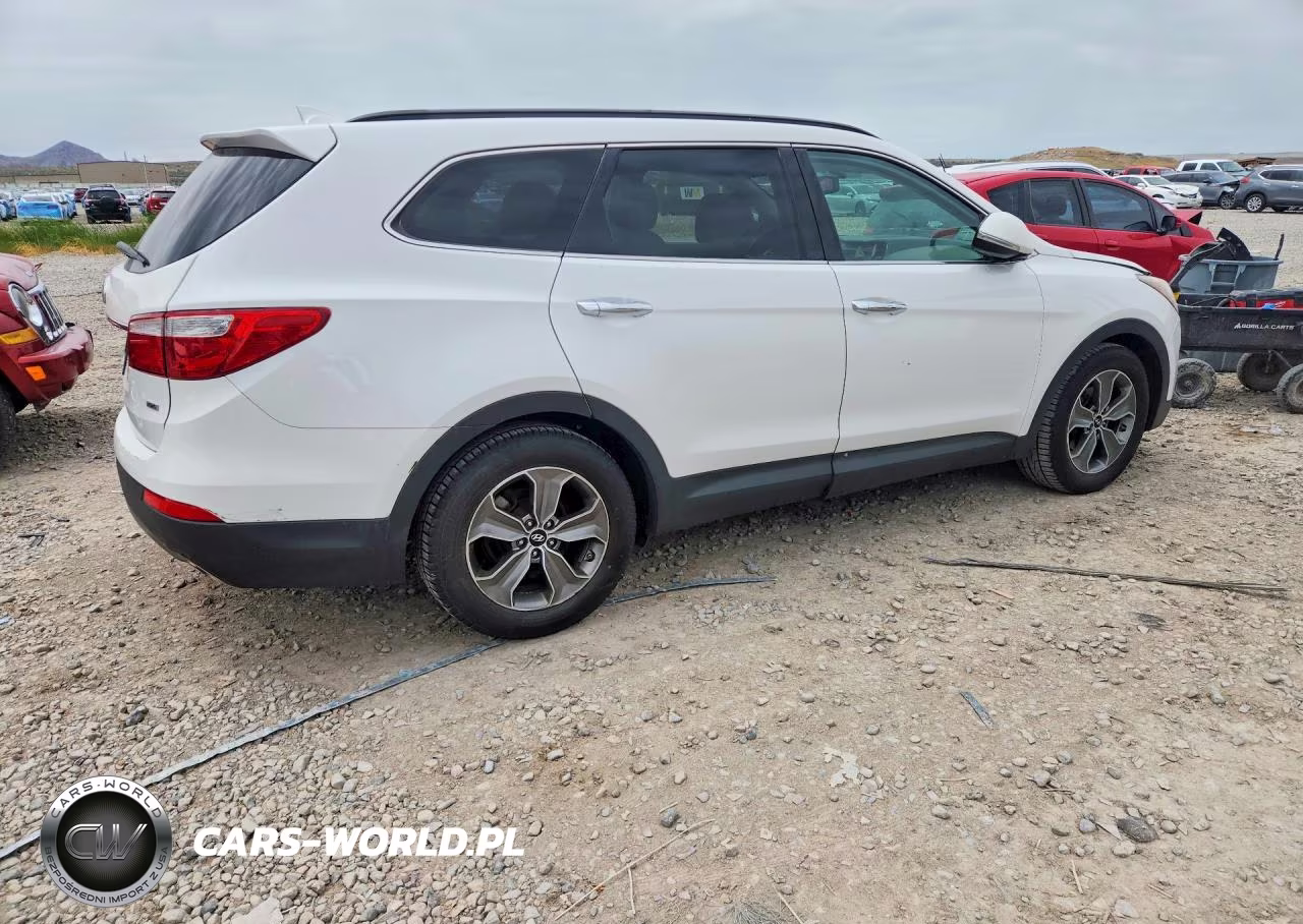 2013 Hyundai Santa Fe Gls VIN:KM8SNDHF4DU018439 - 3