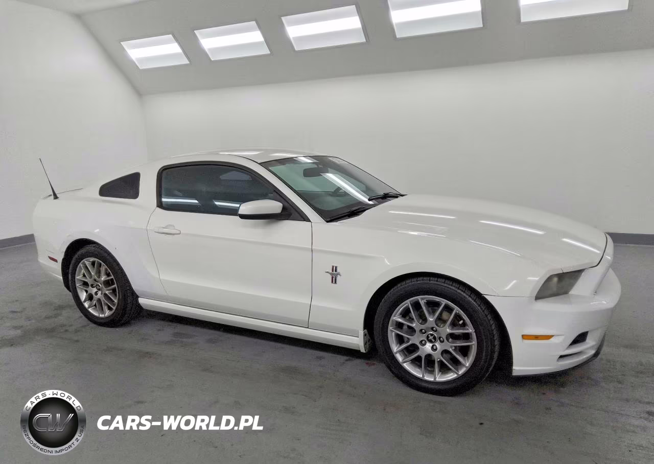 2013 Ford Mustang VIN:1ZVBP8AM5D5282629 - 4