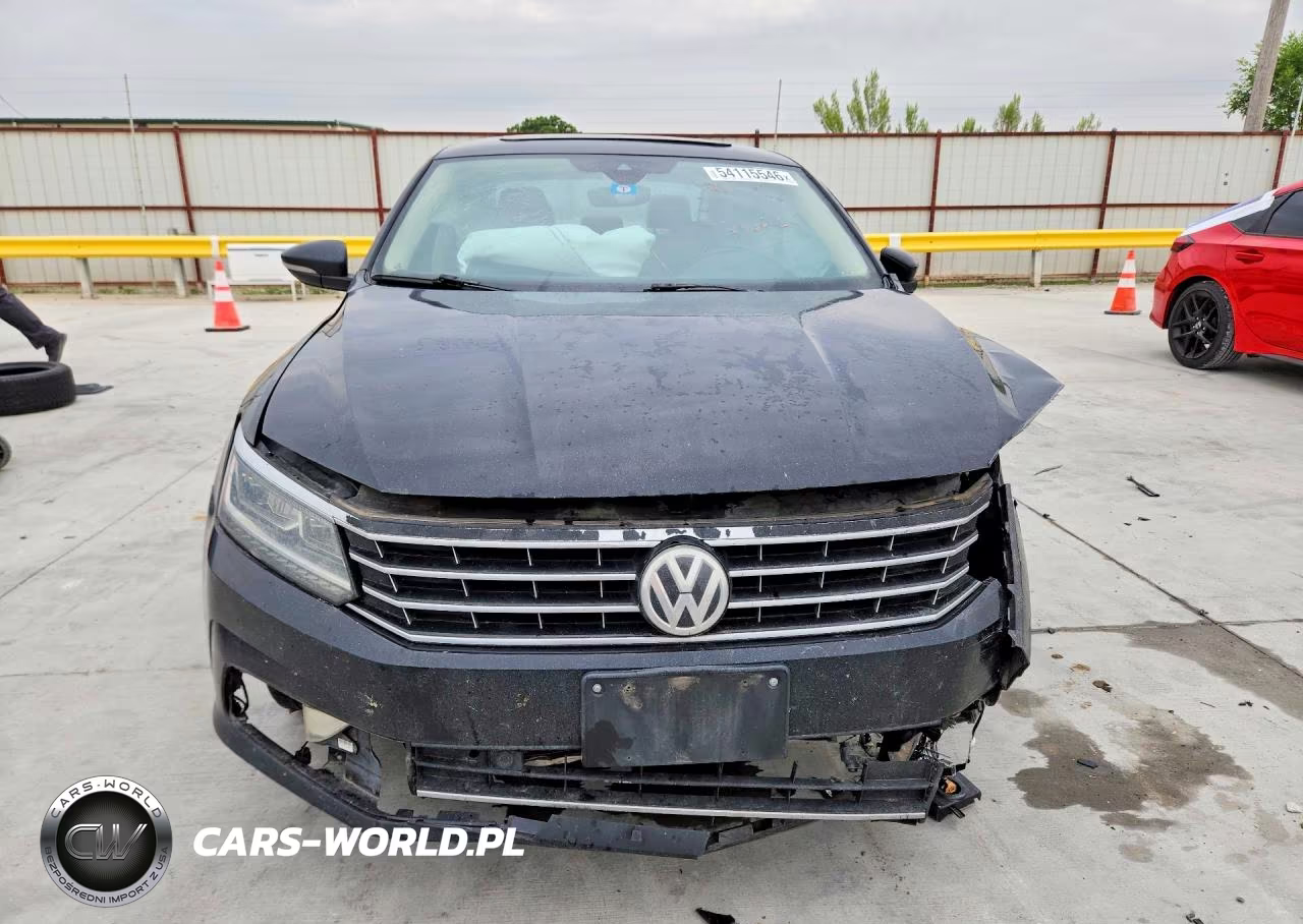 2017 Volkswagen Passat Sel Premium VIN:1VWCT7A34HC026551 - 5