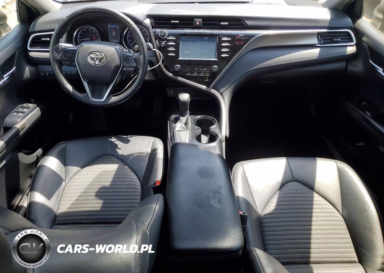 2018 Toyota Camry Se VIN:JTNB11HK9J3032233 - 8
