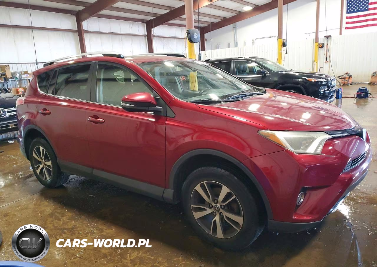 2018 Toyota Rav4 Xle VIN:JTMRFREV4JD244520 - 4