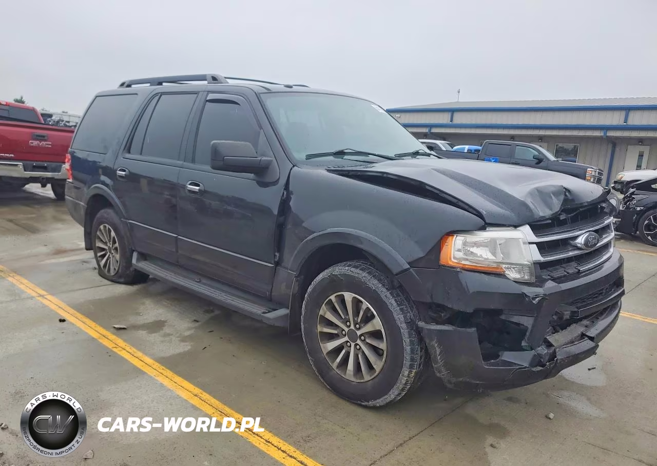 2015 Ford Expedition Xlt VIN:1FMJU1JT6FEF26681 - 4