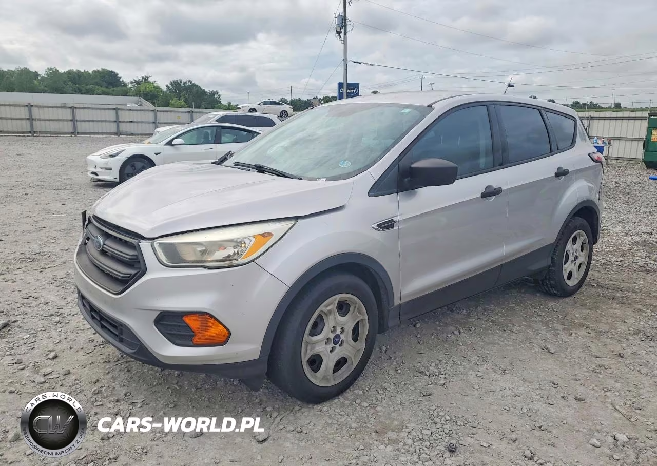 2017 Ford Escape S – zdjęcie 1 z 13