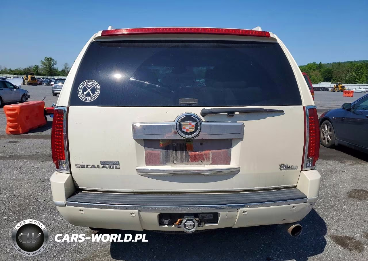 2007 Cadillac Escalade Luxury VIN:1GYFK63857R229251 - 6