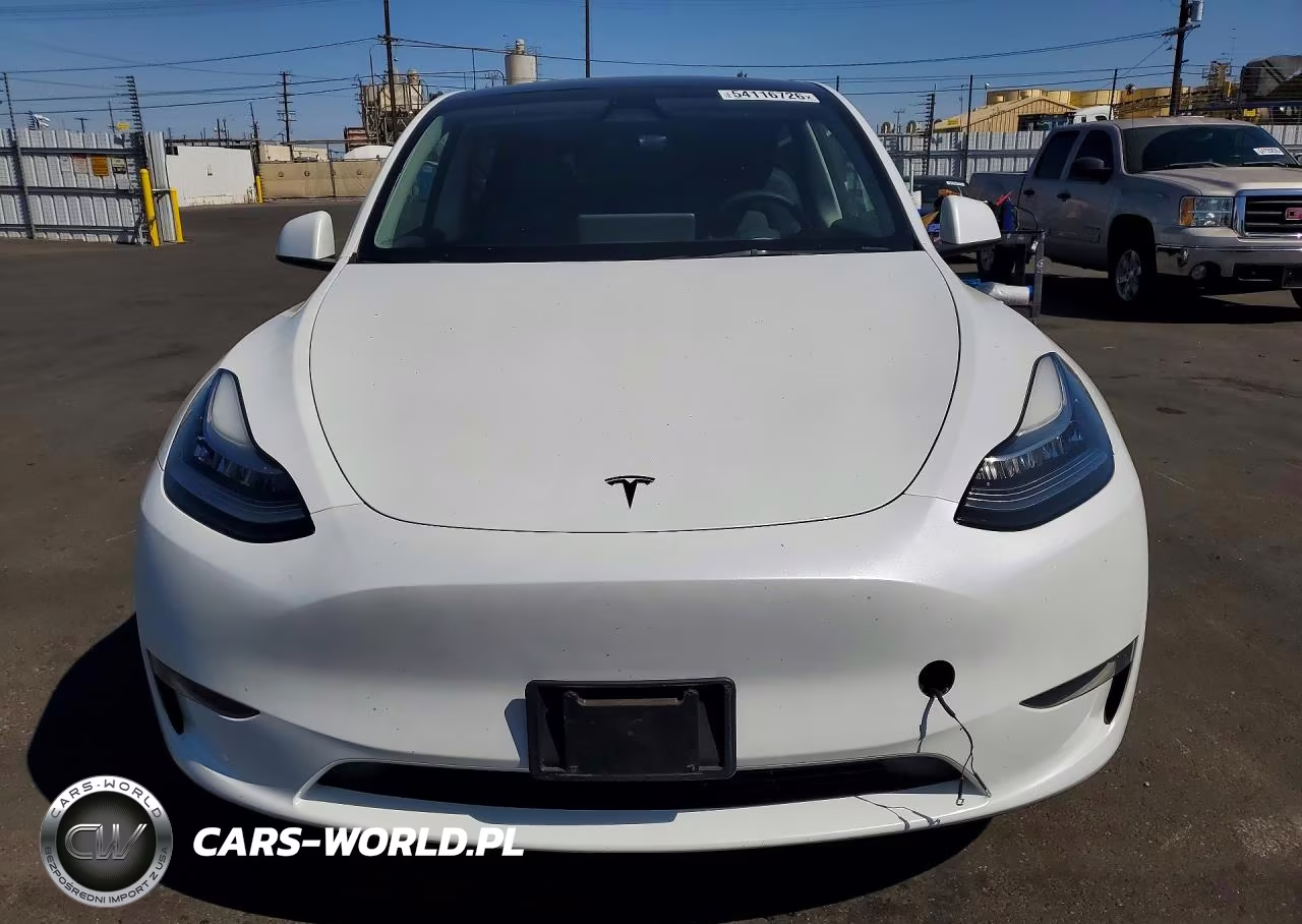2023 Tesla Model Y VIN:7SAYGDEE5PA149347 - 5