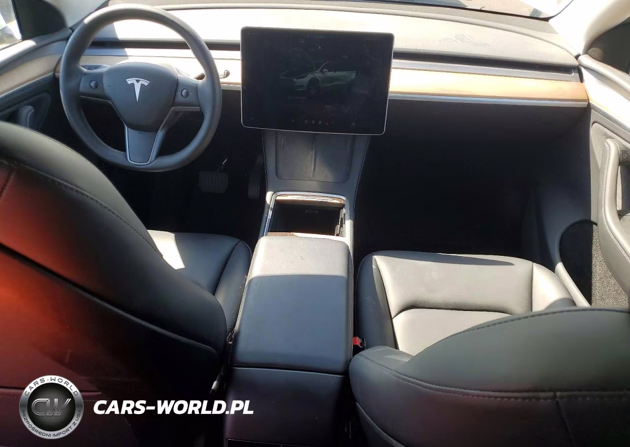 2023 Tesla Model Y VIN:7SAYGDEE5PA149347 - 8