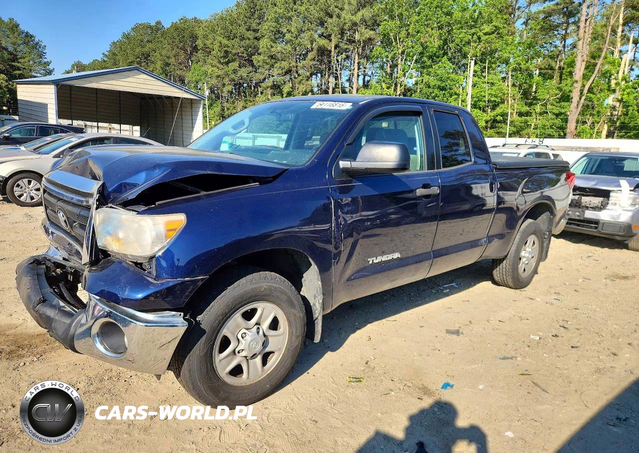 2013 Toyota Tundra Double Cab Sr5