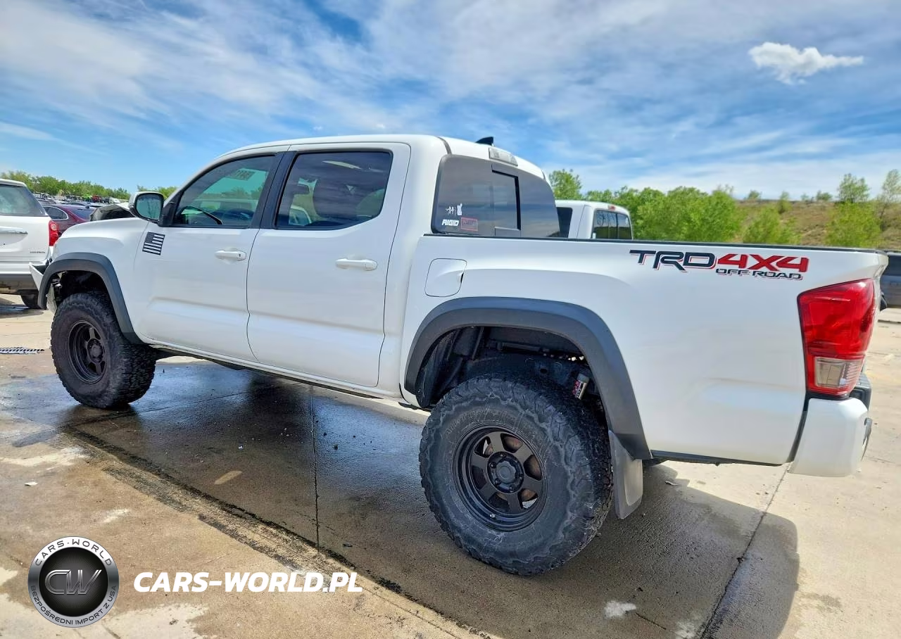 2017 Toyota Tacoma Trd Off-Road VIN:3TMCZ5AN7HM045620 - 2