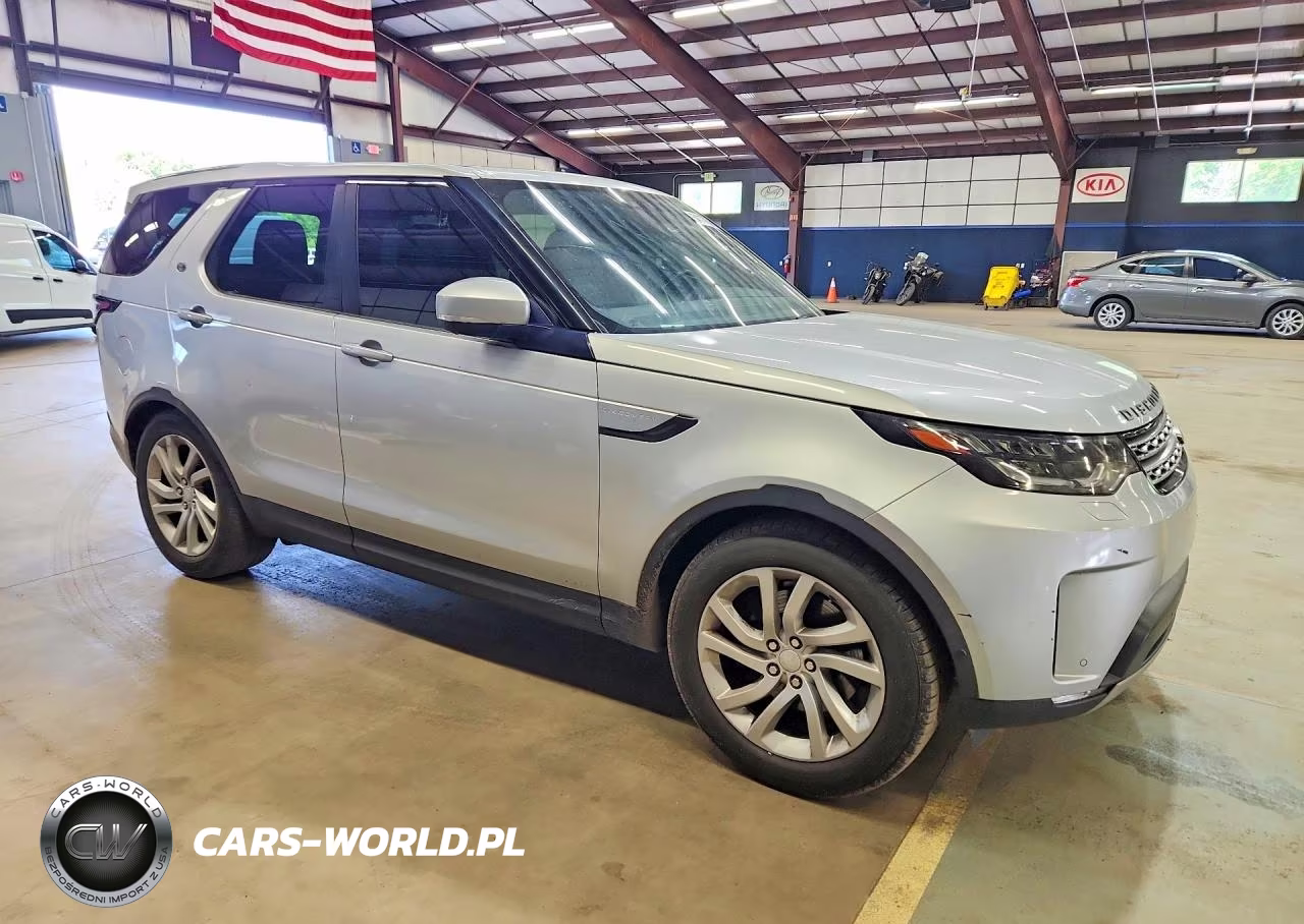 2017 Land Rover Discovery Hse VIN:SALRRBBKXHA031097 - 4