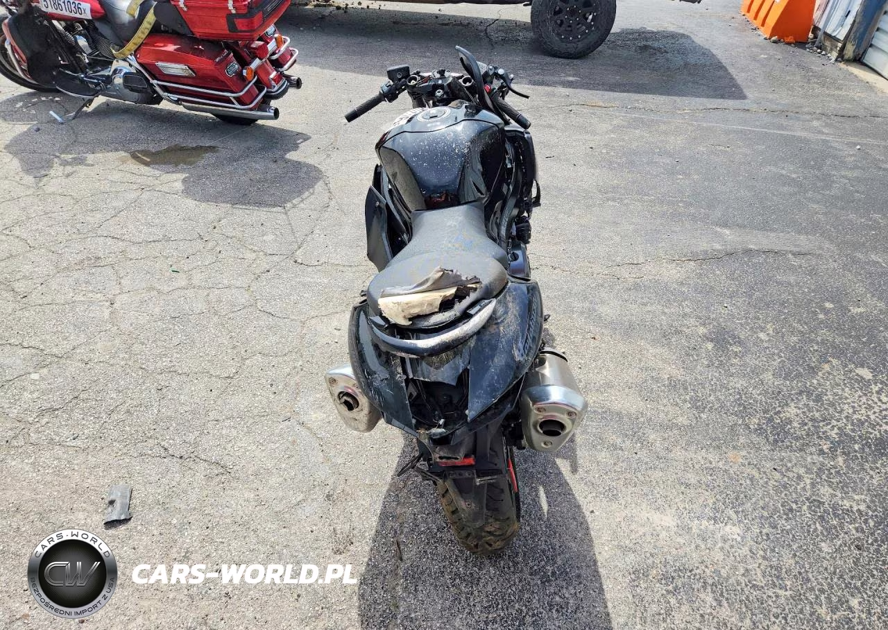 2025 Suzuki Gsx1300 Rr VIN:JS1EJ11B7S7100528 - 4