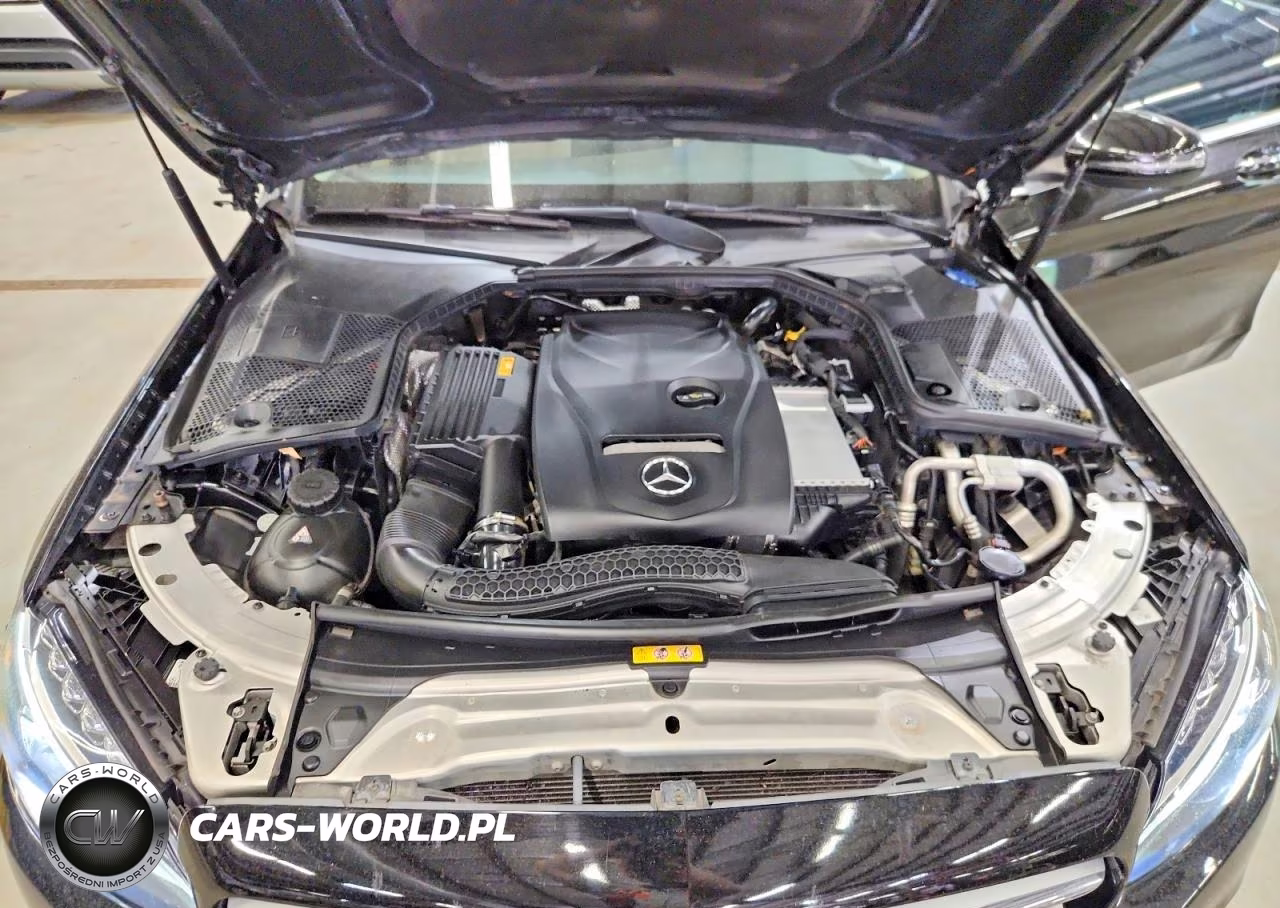 2018 Mercedes-Benz C 300 4Matic VIN:WDDWF4KB7JR365583 - 11