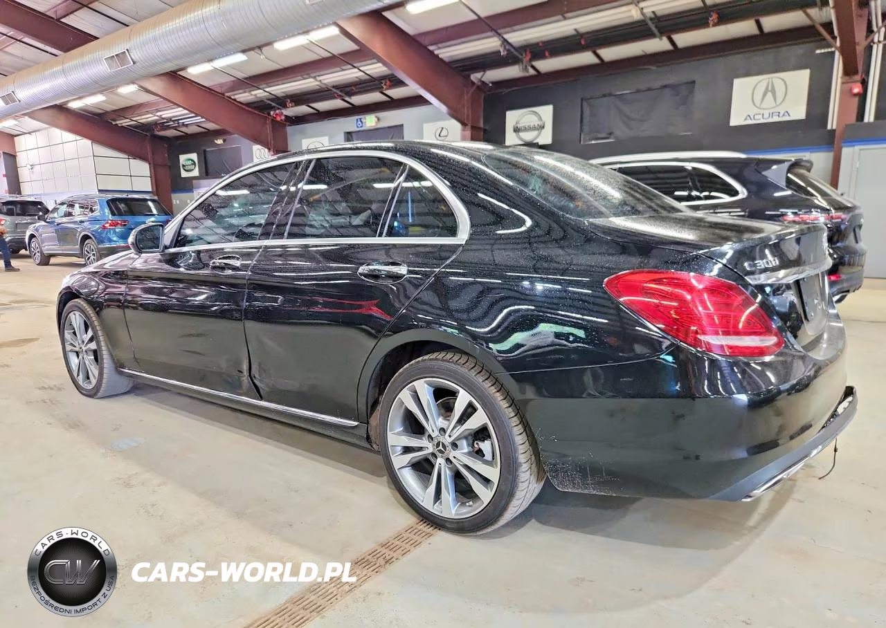 2018 Mercedes-Benz C 300 4Matic VIN:WDDWF4KB7JR365583 - 2