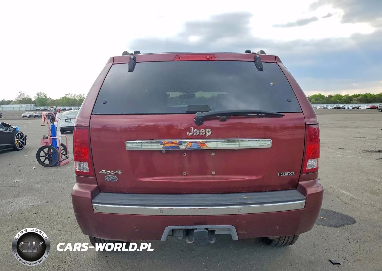 2008 Jeep Grand Cherokee Overland VIN:1J8HR68268C213328 - 6