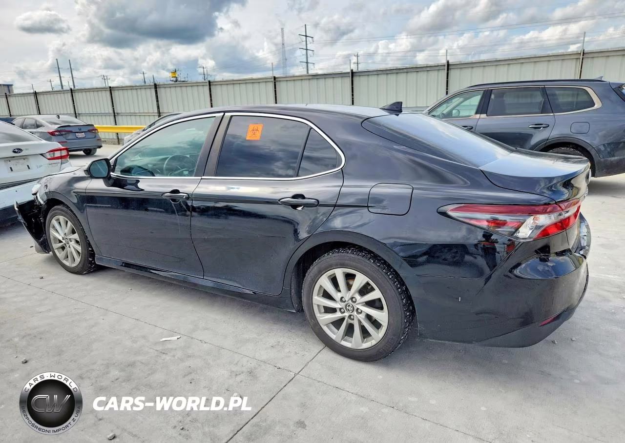 2021 Toyota Camry Le VIN:4T1C11AK2MU470671 - 2