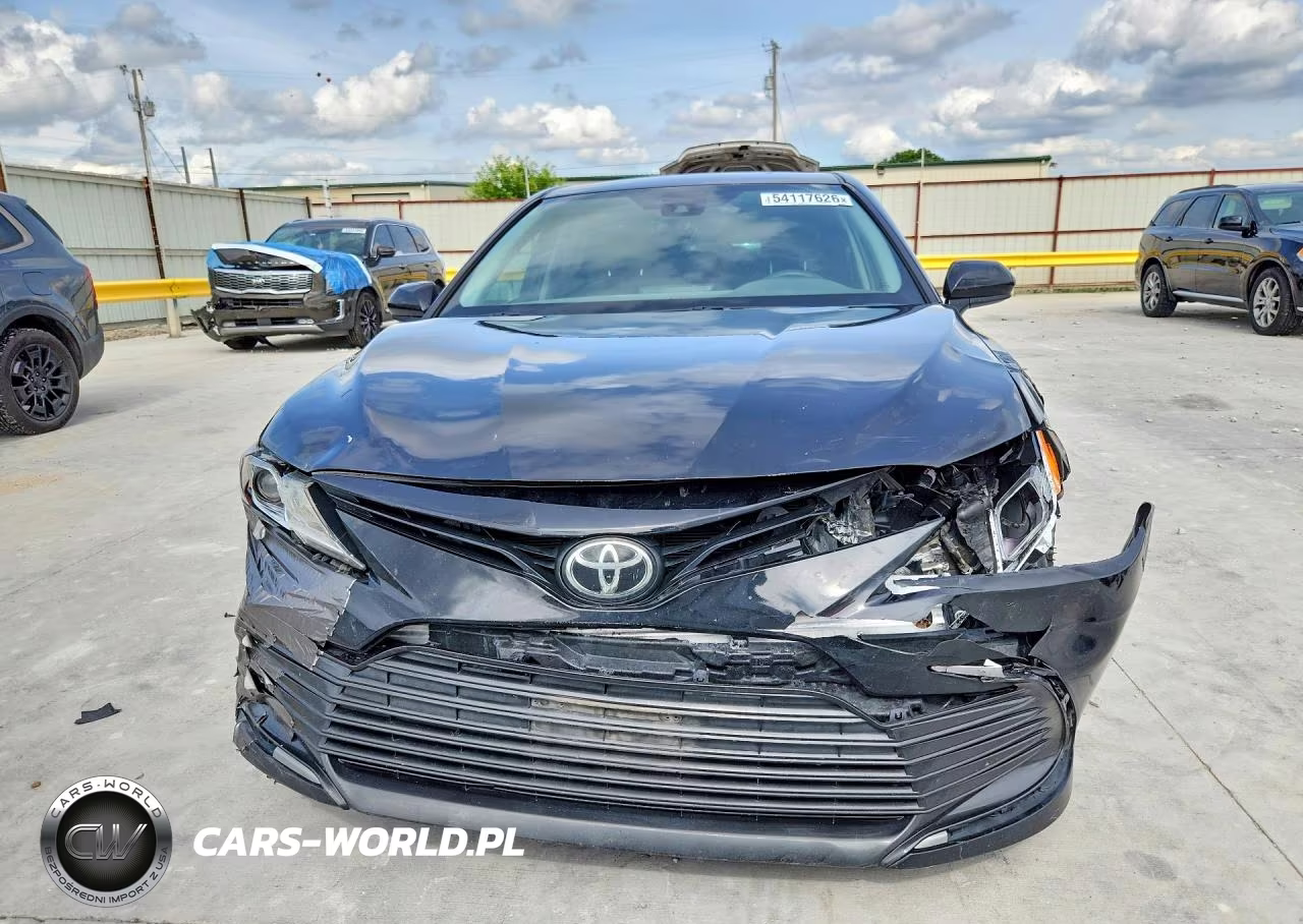 2021 Toyota Camry Le VIN:4T1C11AK2MU470671 - 5