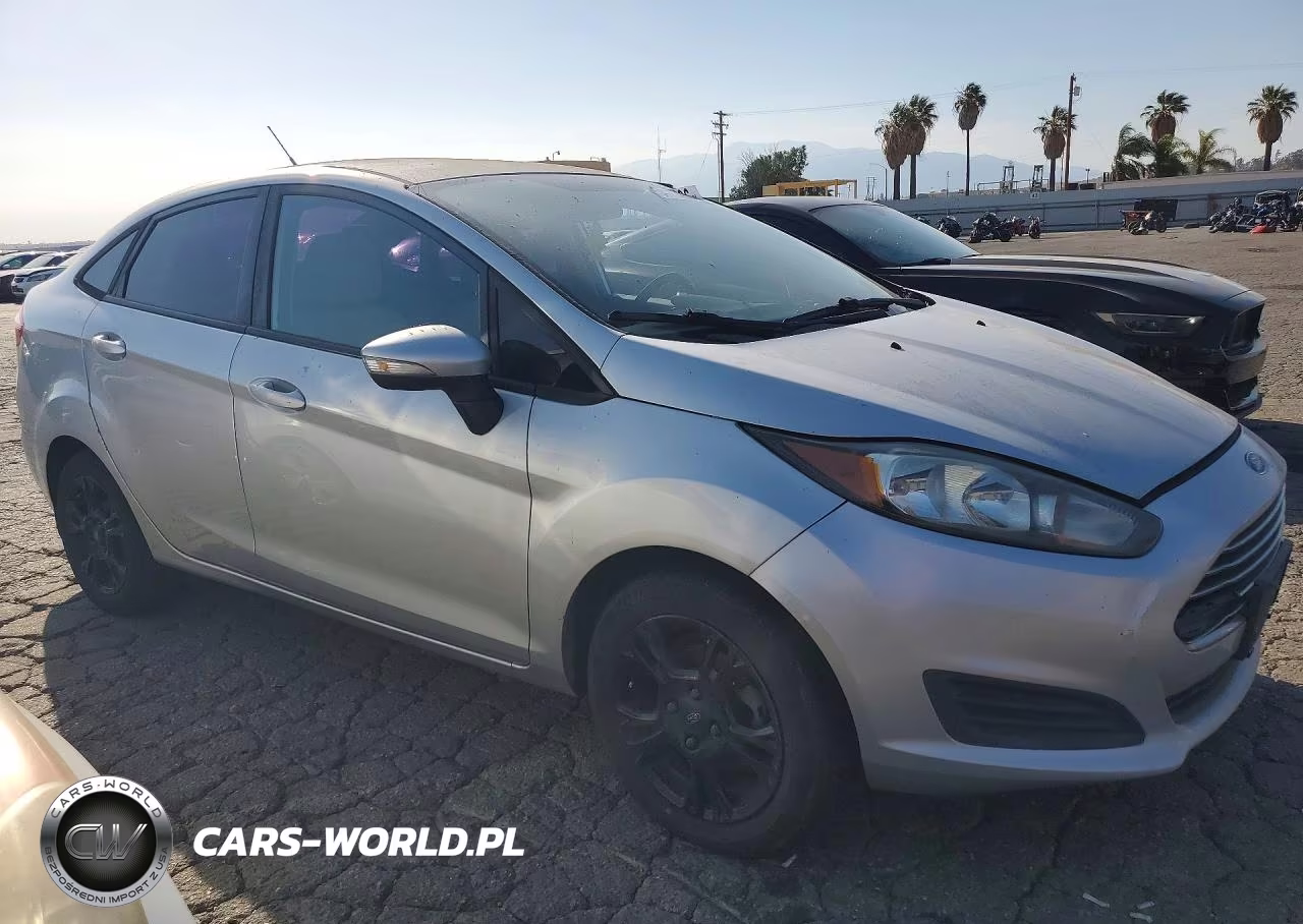 2014 Ford Fiesta VIN:3FADP4BJ7EM240795 - 4