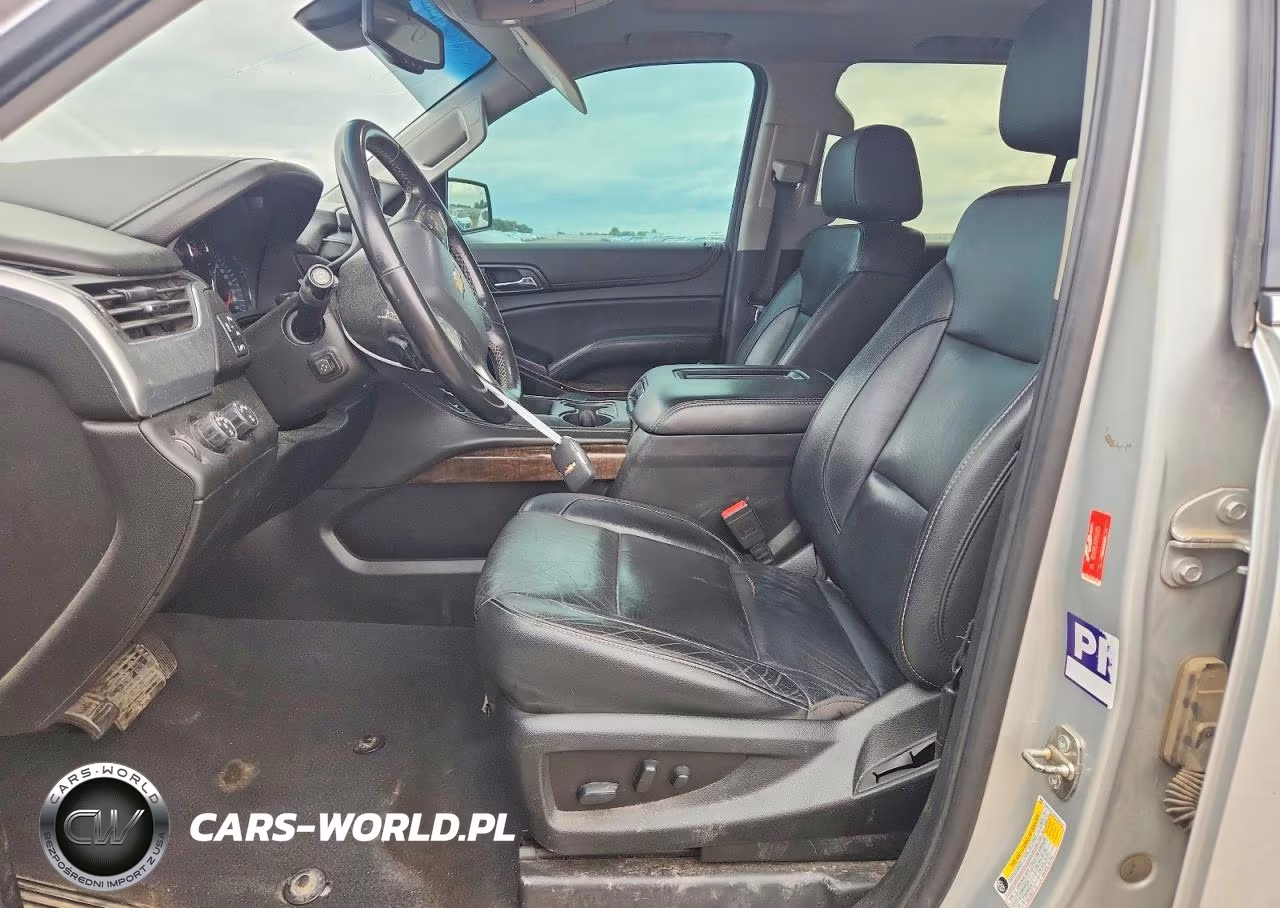 2019 Chevrolet Suburban K1500 Lt VIN:1GNSKHKC6KR358329 - 7