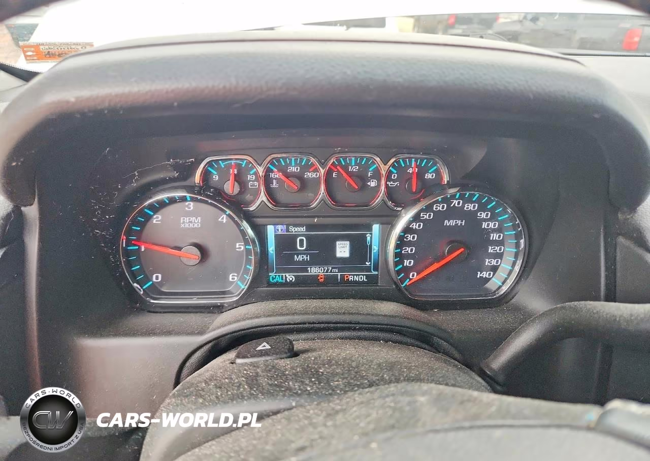 2019 Chevrolet Suburban K1500 Lt VIN:1GNSKHKC6KR358329 - 9