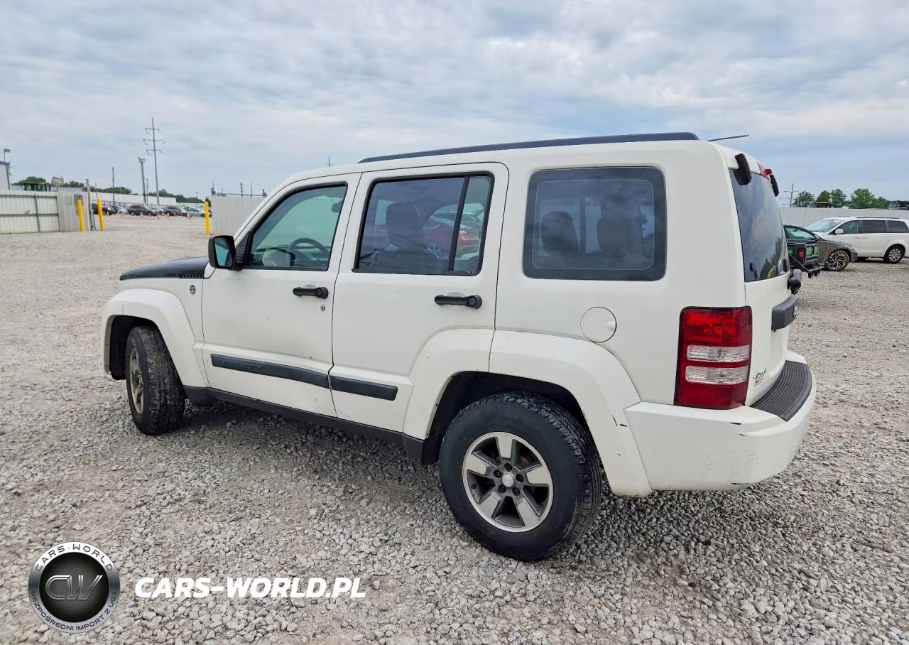 2008 Jeep Liberty Sport VIN:1J8GN28K58W255357 - 2
