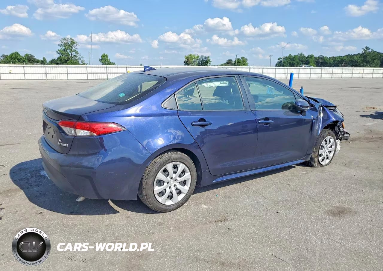 2023 Toyota Corolla Hybrid Le VIN:JTDBCMFE2PJ015713 - 3