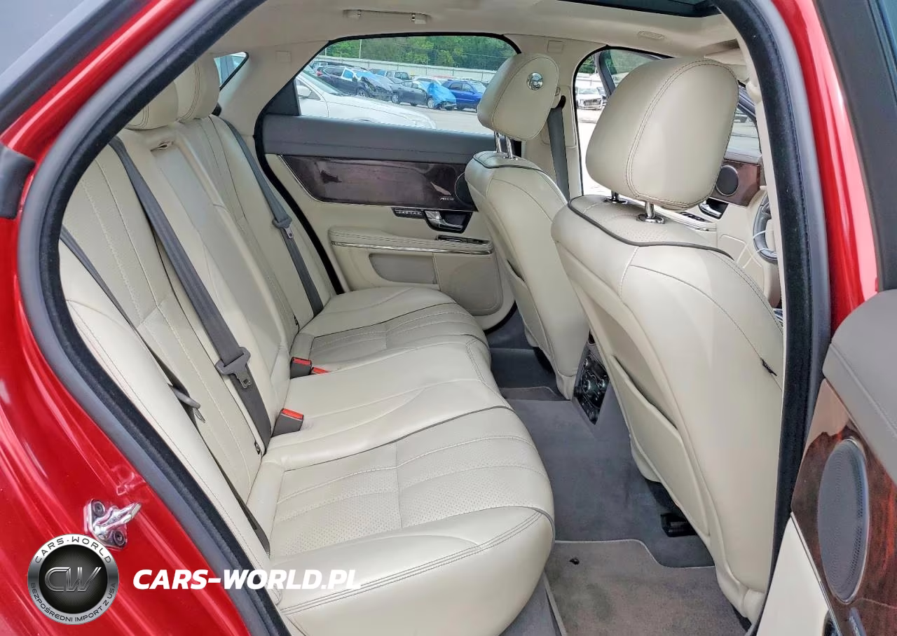2013 Jaguar Xj VIN:SAJWJ1CD2D8V49221 - 10