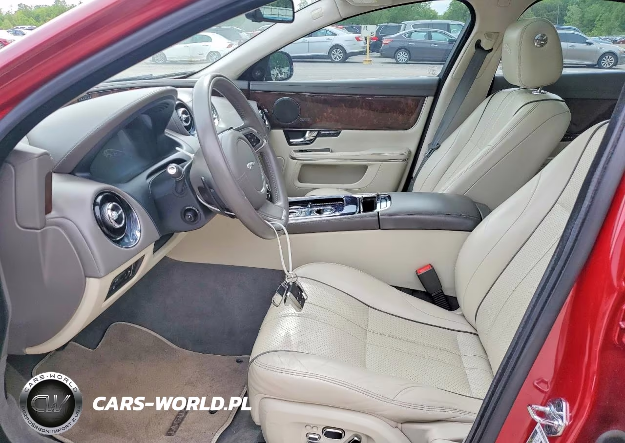 2013 Jaguar Xj VIN:SAJWJ1CD2D8V49221 - 7