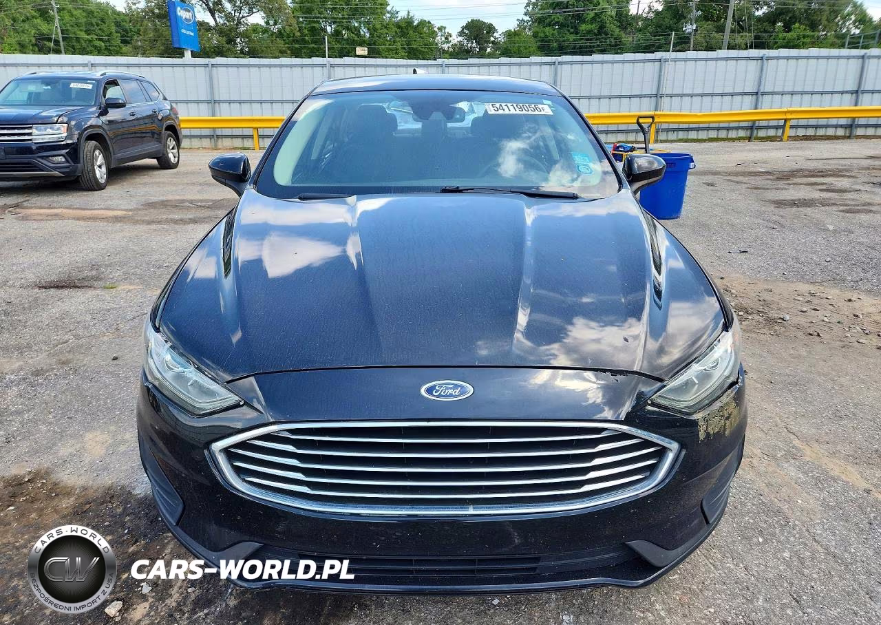 2019 Ford Fusion Se VIN:3FA6P0LU4KR197929 - 5