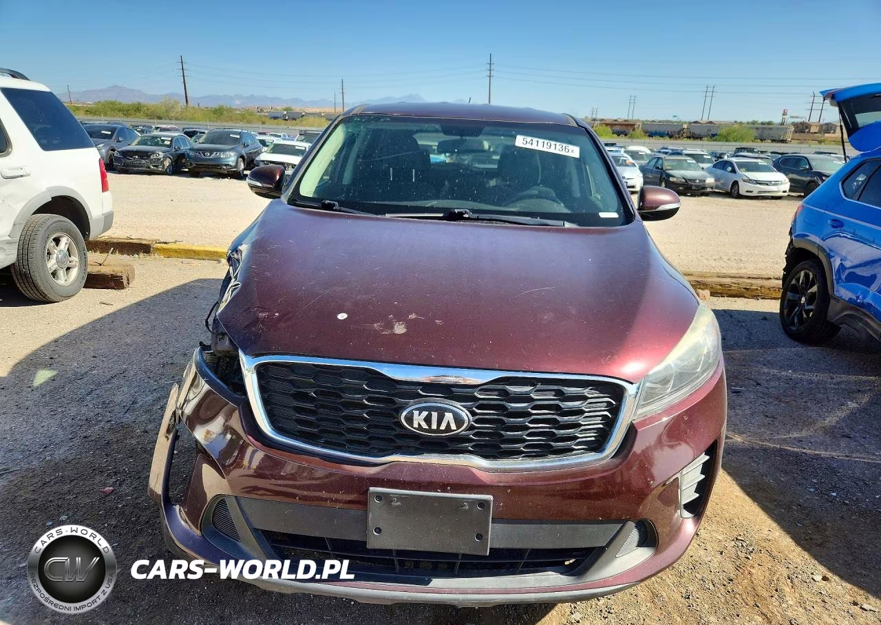 2019 Kia Sorento Lx VIN:5XYPGDA39KG497704 - 5