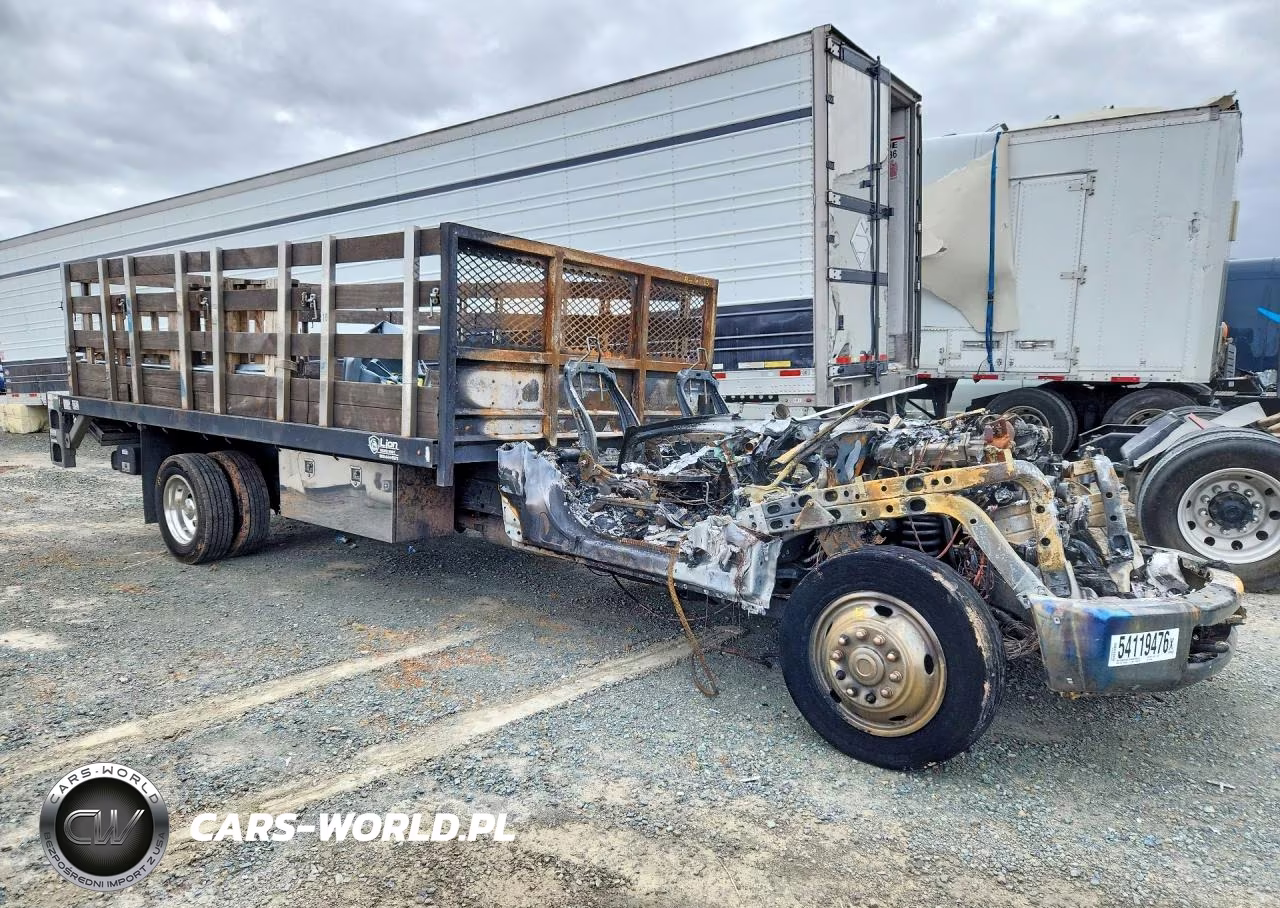 2019 Ford F550 Super Duty VIN:1FDUF5GT1KEG75418 - 4