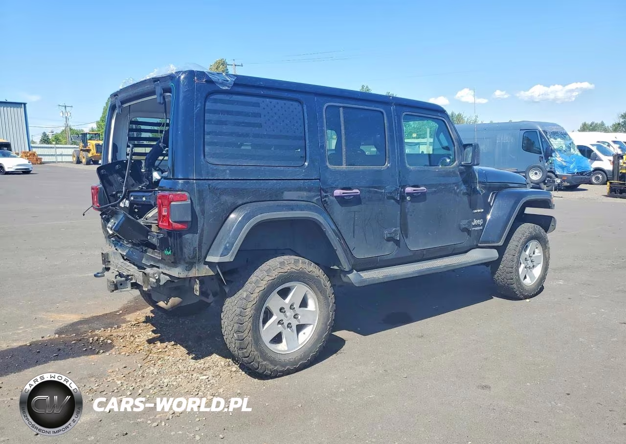 2021 Jeep Wrangler Unlimited Sahara VIN:1C4HJXEM3MW568654 - 3