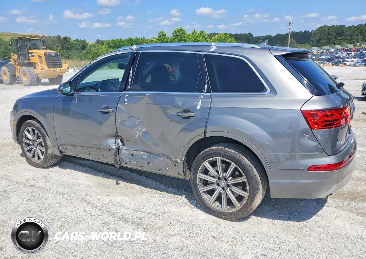 2018 Audi Q7 Prestige VIN:WA1VAAF73JD015562 - 2
