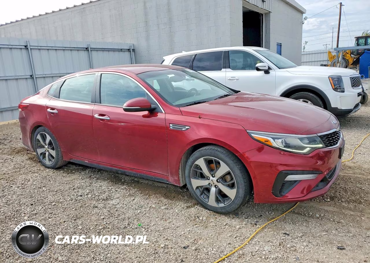 2019 Kia Optima S VIN:5XXGT4L39KG366530 - 4
