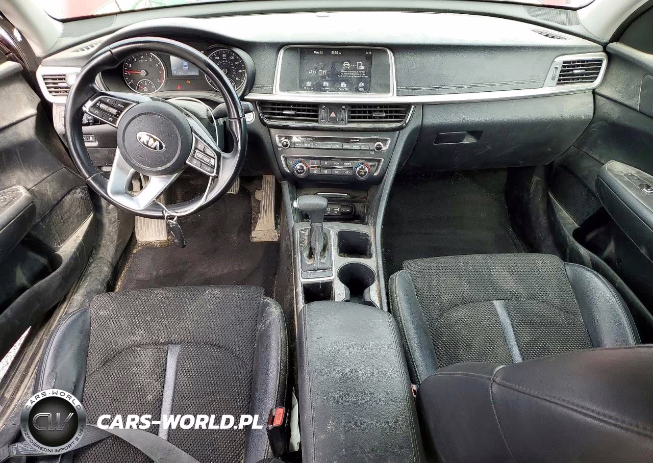 2019 Kia Optima S VIN:5XXGT4L39KG366530 - 8