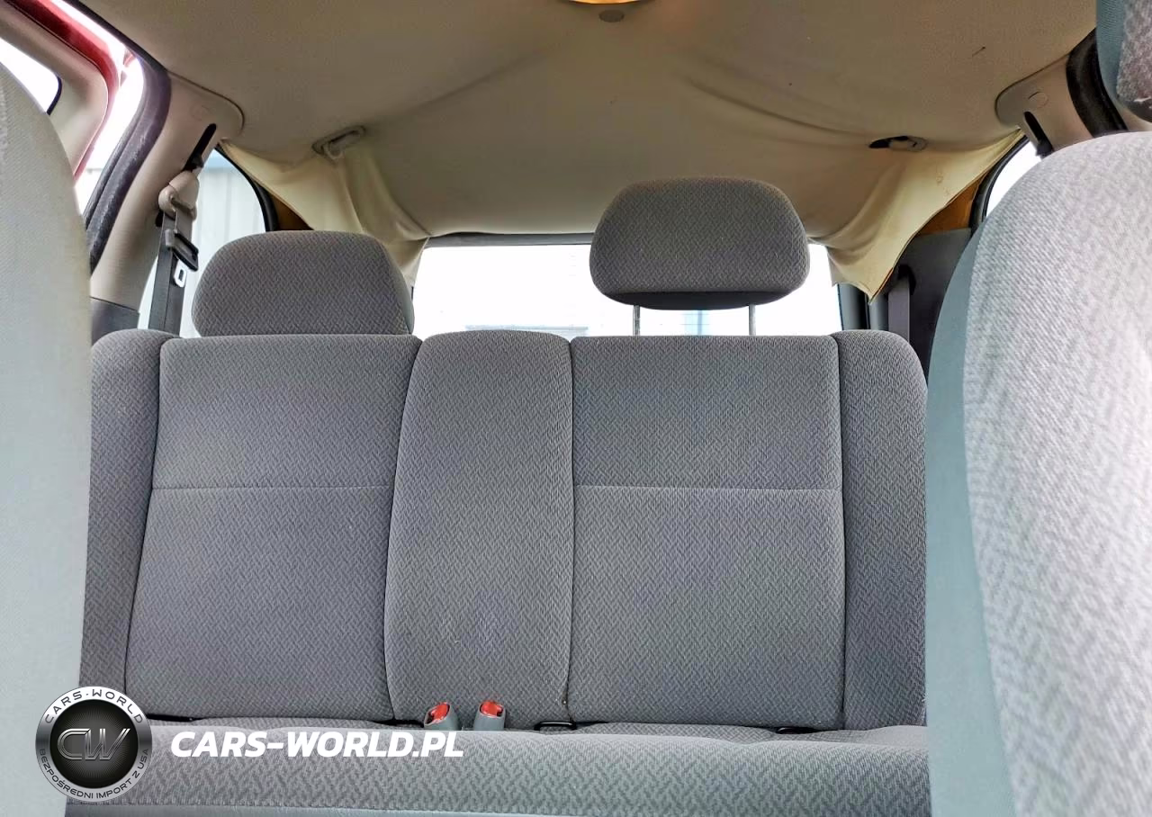 2006 Chrysler Town & Country VIN:1A8GP45RX6B753534 - 10