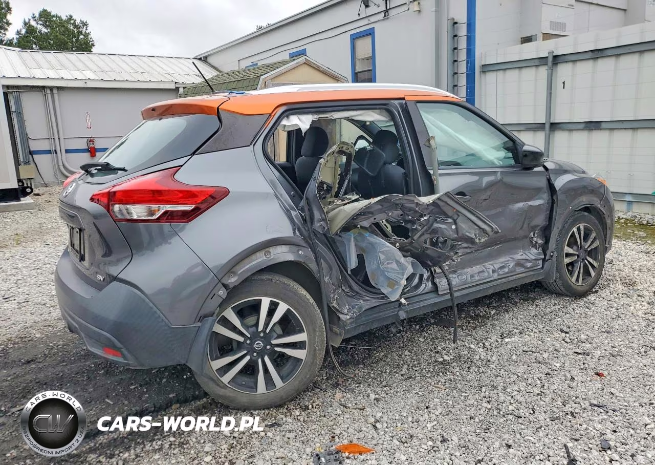 2019 Nissan Kicks Sv VIN:3N1CP5CU1KL566780 - 3