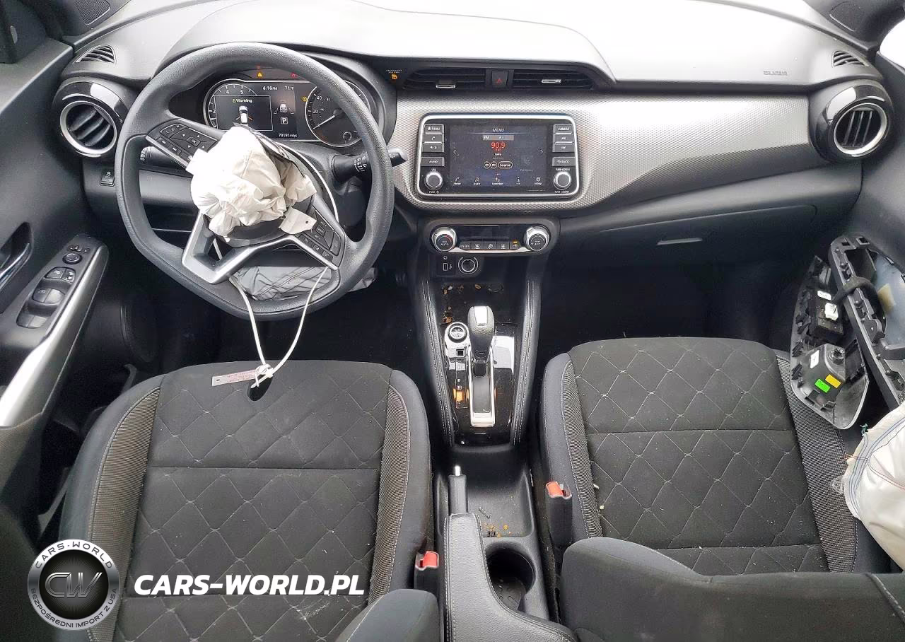 2019 Nissan Kicks Sv VIN:3N1CP5CU1KL566780 - 8