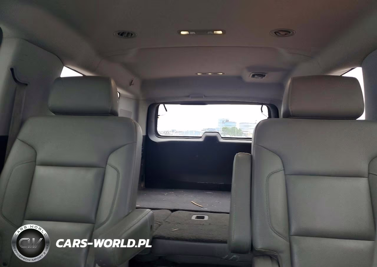 2015 Chevrolet Suburban K1500 Lt VIN:1GNSKJKC8FR741704 - 10