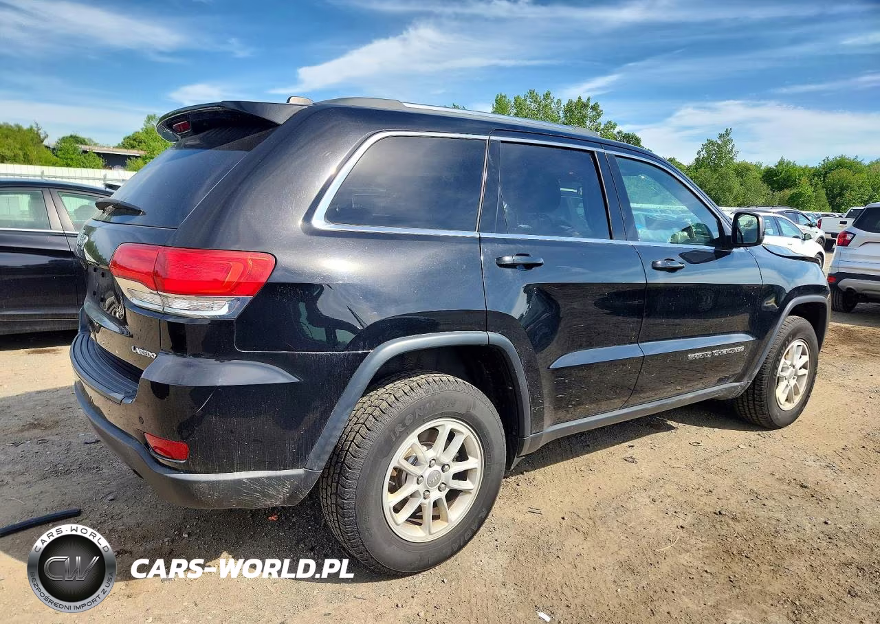 2019 Jeep Grand Cherokee Laredo VIN:1C4RJFAG3KC815930 - 3