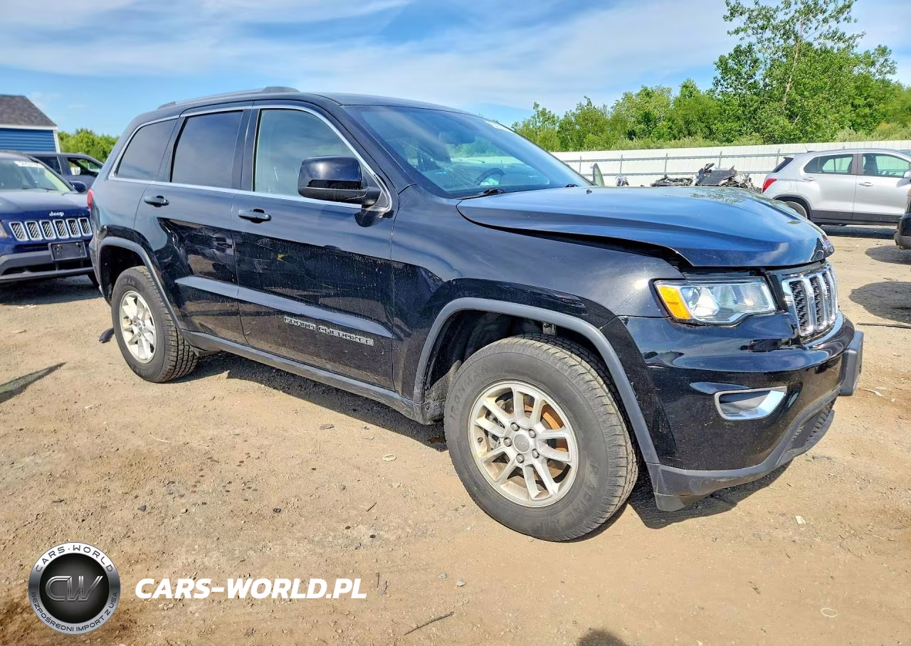 2019 Jeep Grand Cherokee Laredo VIN:1C4RJFAG3KC815930 - 4