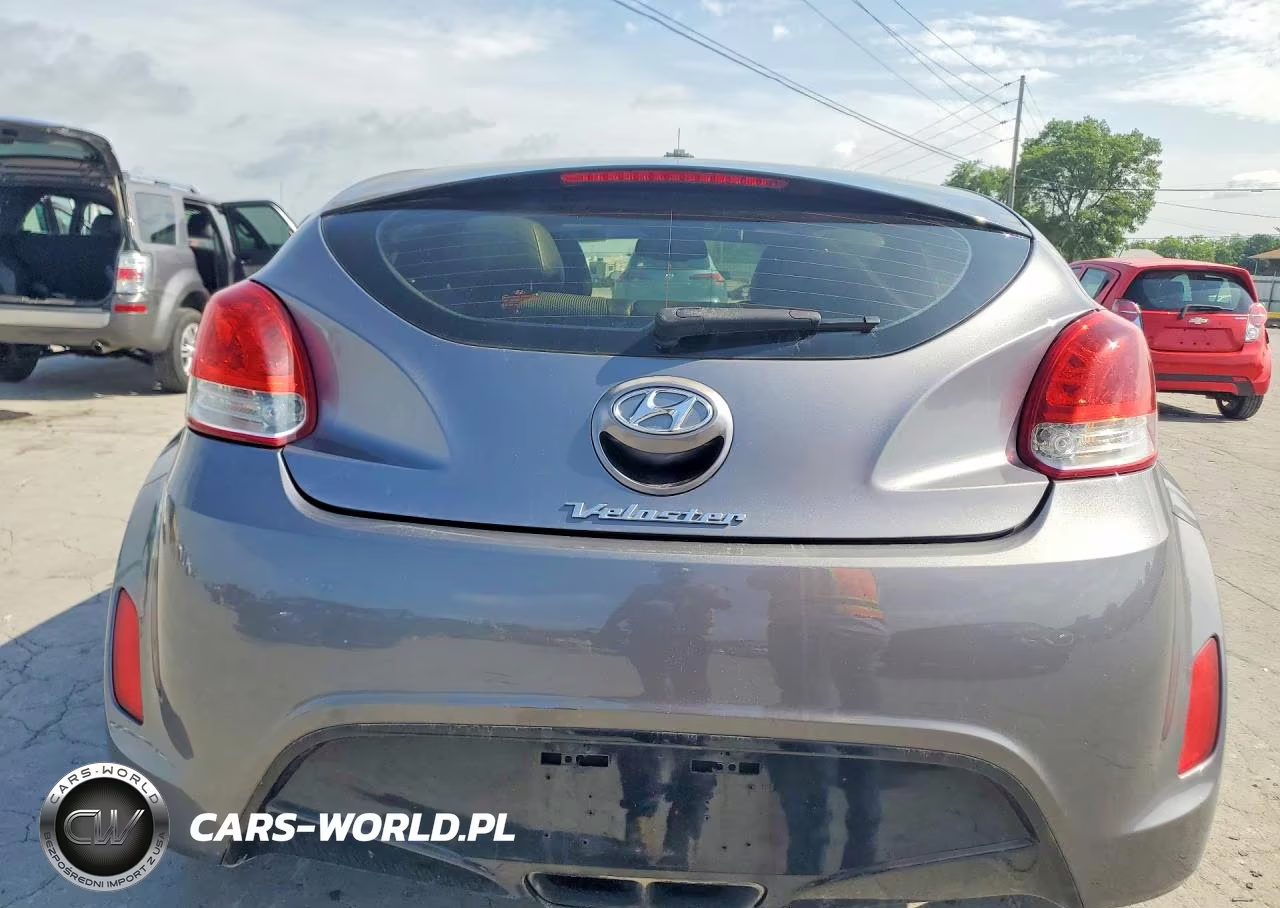 2012 Hyundai Veloster Base VIN:KMHTC6AD1CU072598 - 6
