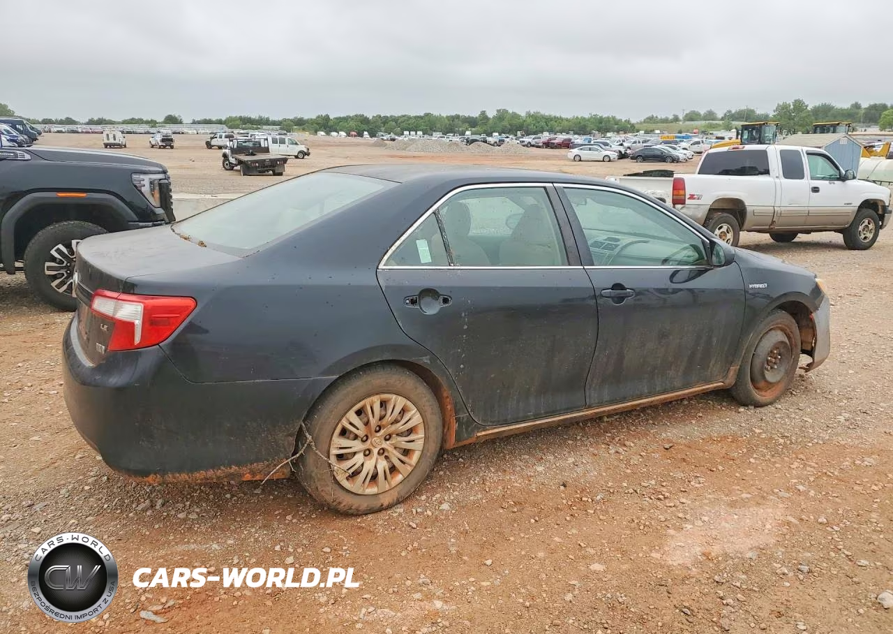 2013 Toyota Camry Hybrid Le VIN:4T1BD1FKXDU075908 - 3