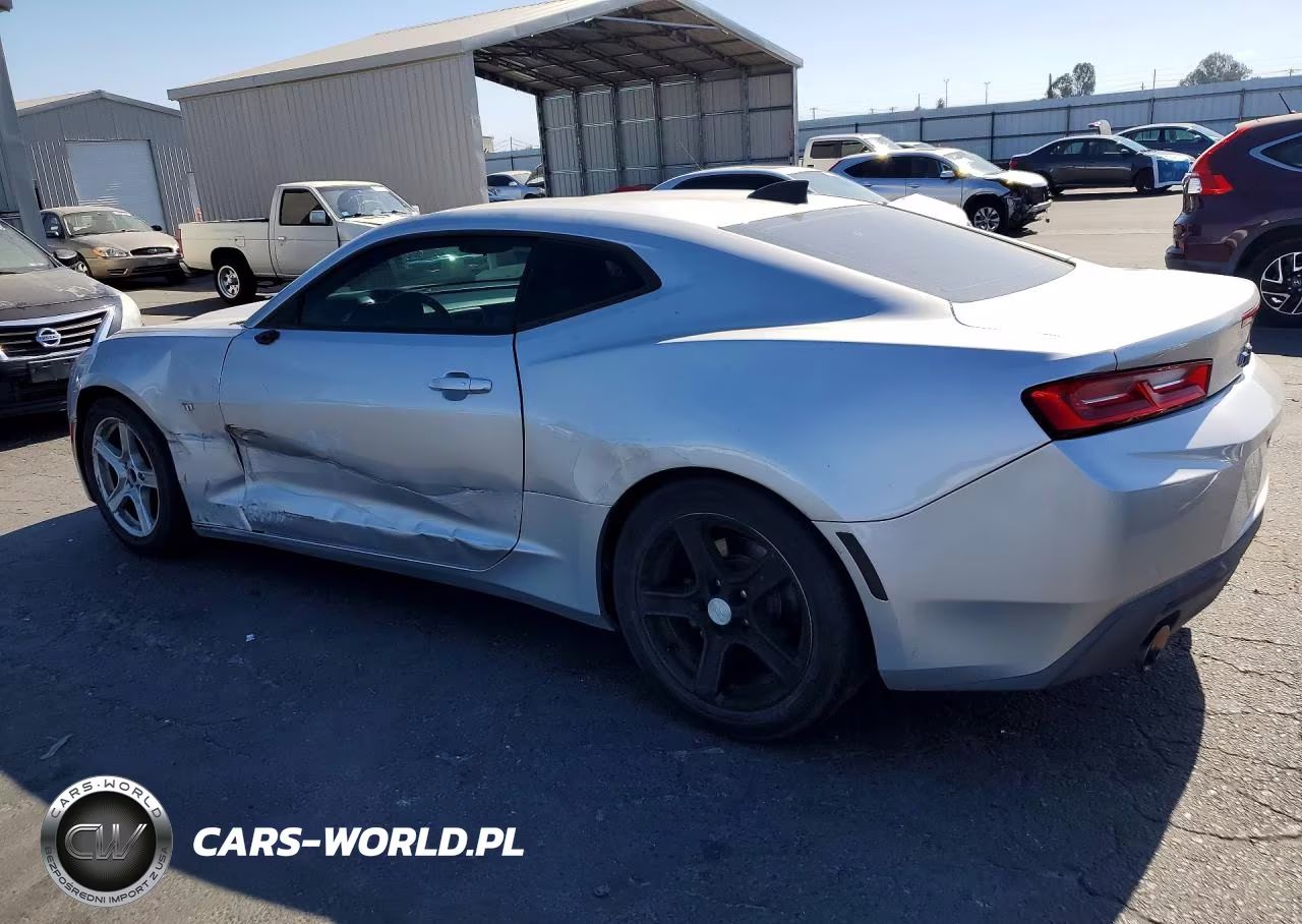 2018 Chevrolet Camaro Lt VIN:1G1FB1RX9J0148104 - 2