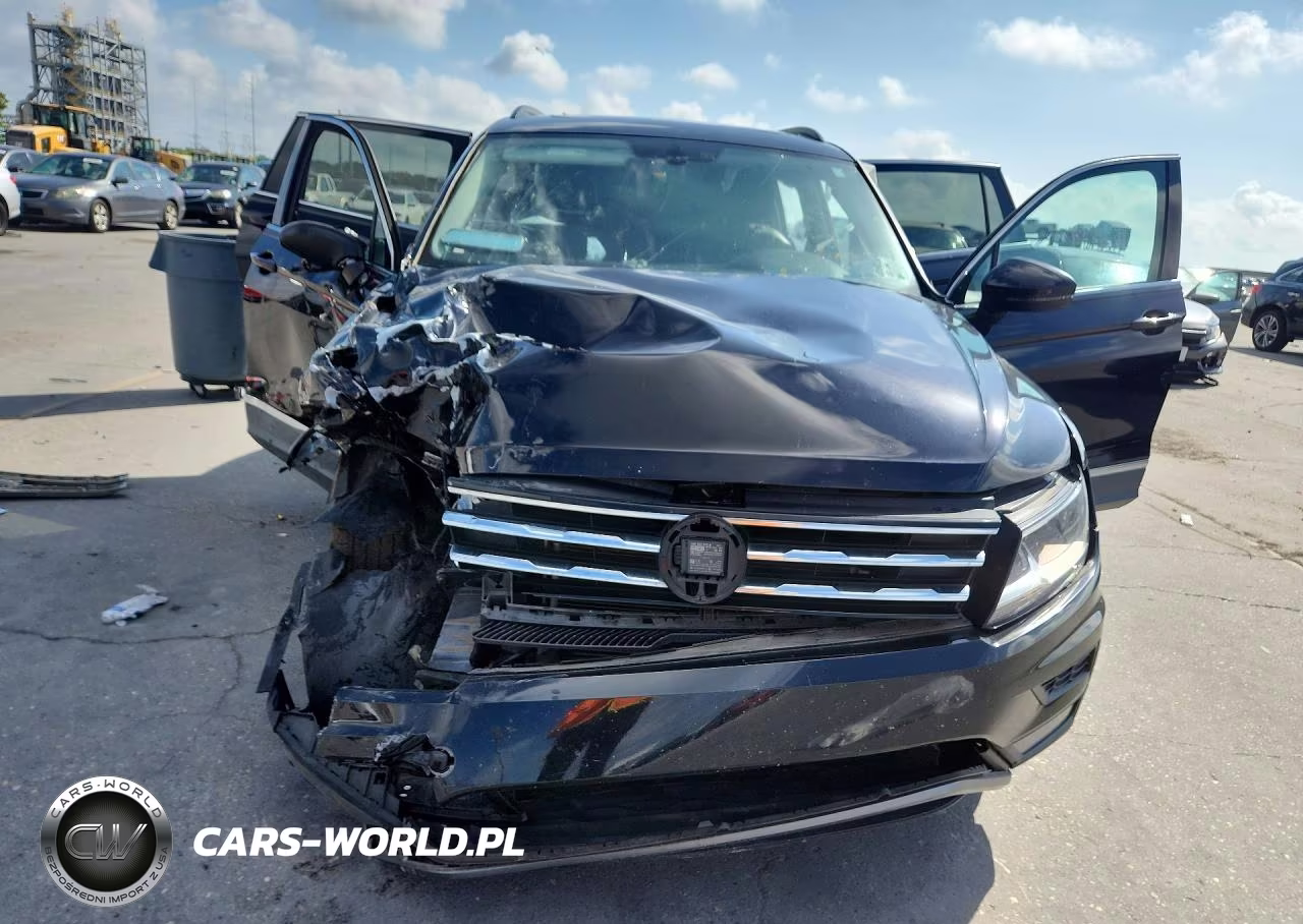 2018 Volkswagen Tiguan Se VIN:3VV3B7AX1JM008748 - 5