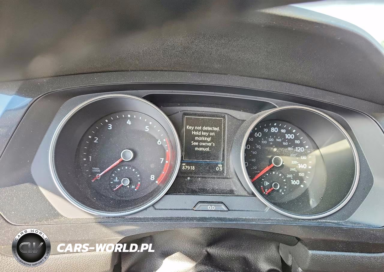 2018 Volkswagen Tiguan Se VIN:3VV3B7AX1JM008748 - 9
