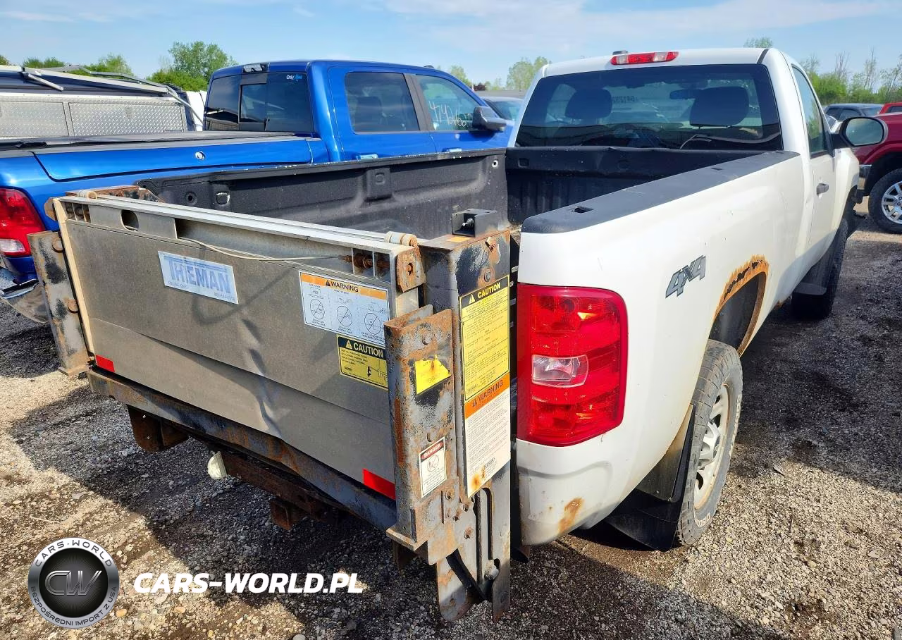 2013 Chevrolet Silverado K2500 Heavy Duty VIN:1GC0KVCG2DZ163038 - 3