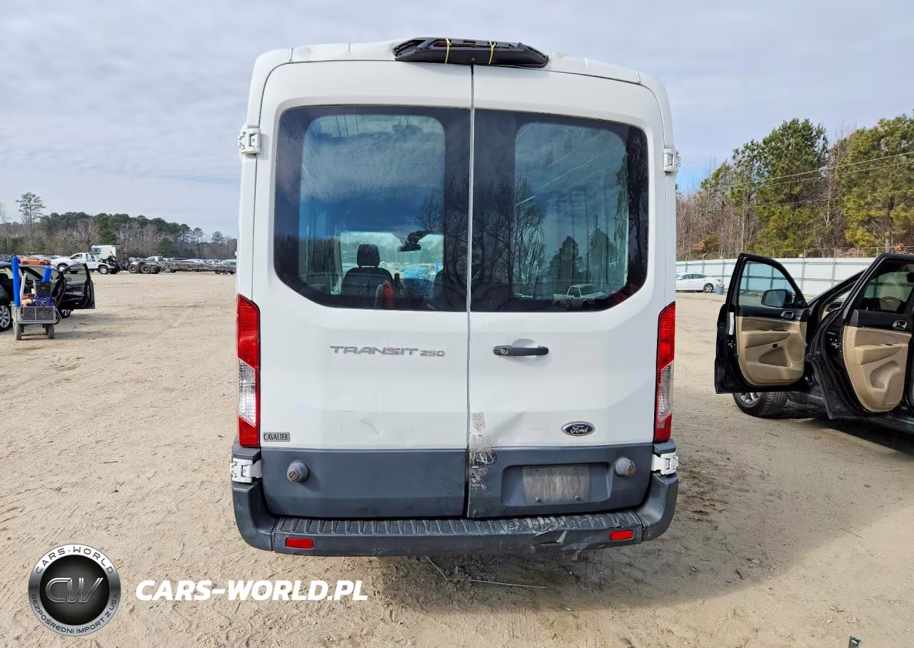 2018 Ford Transit T-250 VIN:1FTYR2CM8JKA23955 - 6