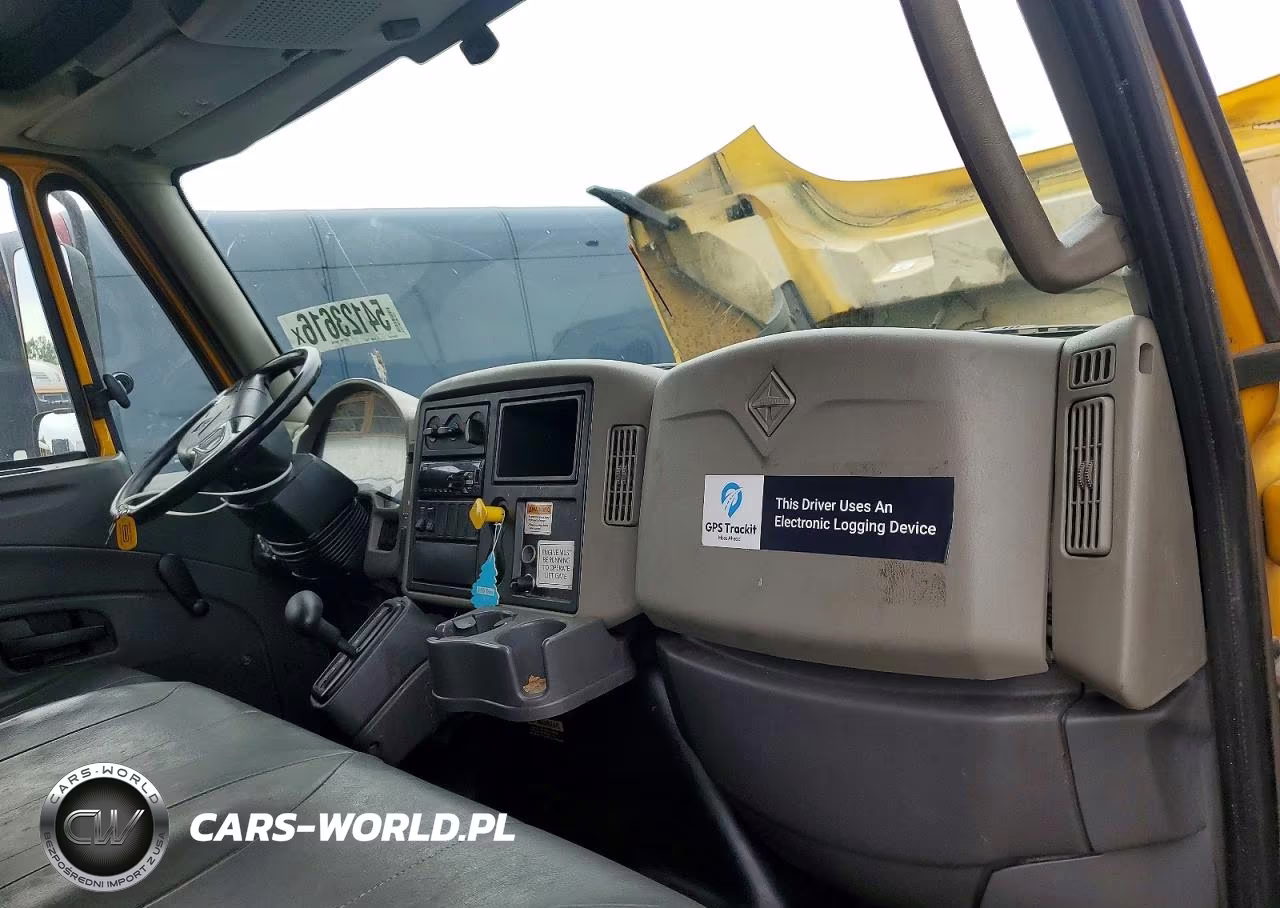 2018 International 4300 Box Truck VIN:1HTMMMML1JH420373 - 8