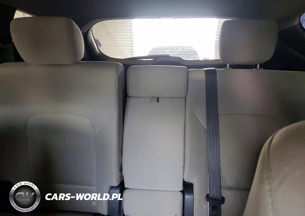 2014 Hyundai Santa Fe Sport 2.4L VIN:5XYZU3LB8EG198290 - 10